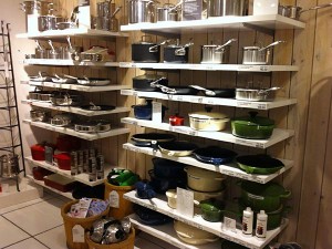 Crate and Barrel の調理器具