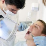 アメリカで歯科治療を無料で受けるサービス