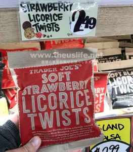 Trader Joe's のお菓子 Licorice Twists