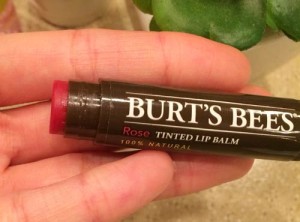 Burtsbees Tinted Lip Balm（ローズ）の中身