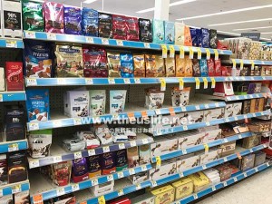 アメリカのドラッグストアのチョコレート売り場