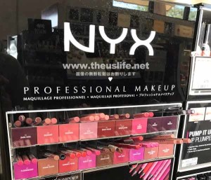 Walgreens NYXのコスメ売り場