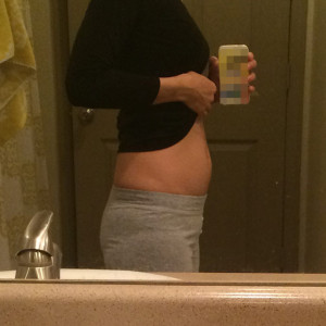 妊娠９週目のお腹の写真