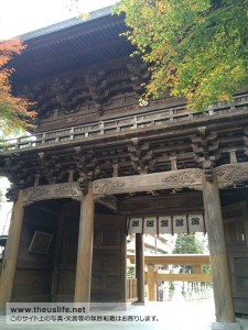 健軍神社の入口裏側から