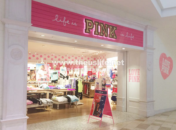 アメリカでお土産が買えるお店（PINK from Victria's Secret）