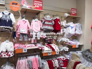 Gymbree（ジンボリー）女の子用の子供服売り場