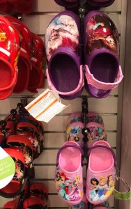 Crocs（クロックス）子供用ディズニーサンダル