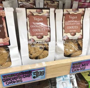 Traderjoes Vegan Oatmeal Chocochip Cookies