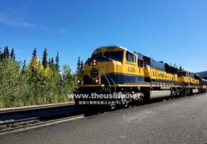 アラスカ鉄道 夏の風景
