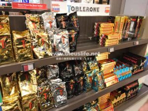 Toblerone（トブラローネ）サンフランシスコ空港内の売り場